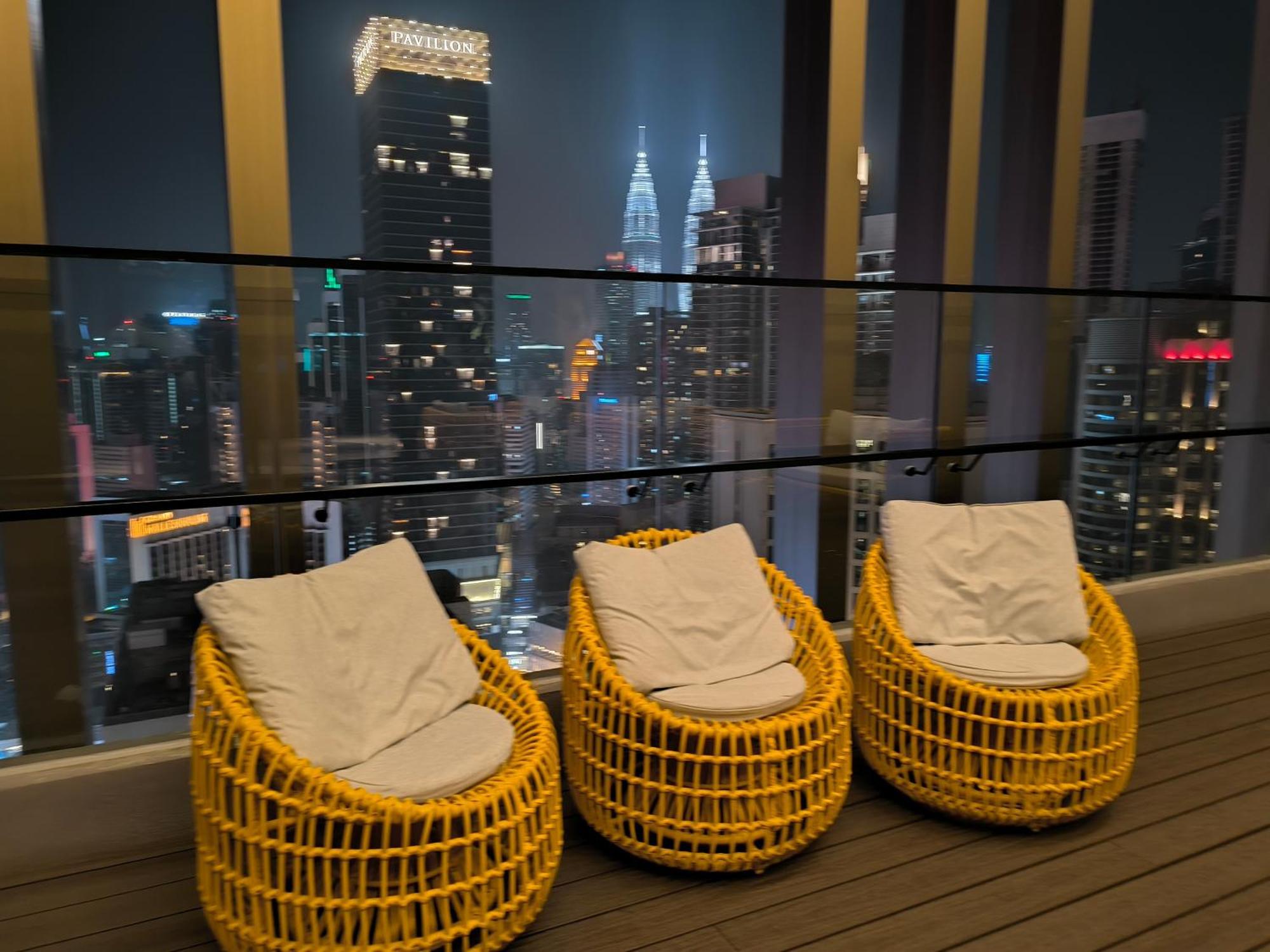 Axon Service Suites At Bukit Bintang Kl Kuala Lumpur Exterior photo